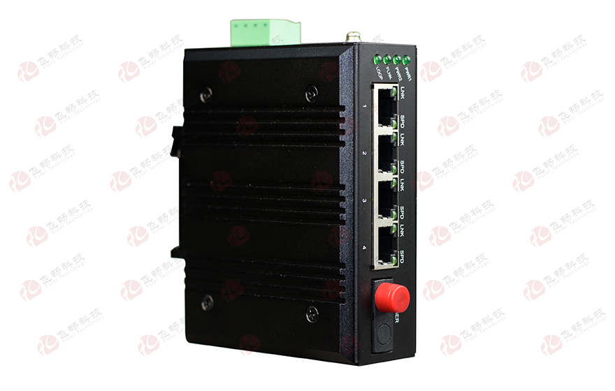 飛暢科技-mini工業(yè)軌式 4路百兆(物理隔離，總帶寬100M)轉(zhuǎn)1路百兆光
